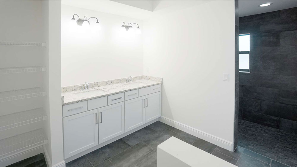 Sage S 5/3 Floorplan Master Bathroom